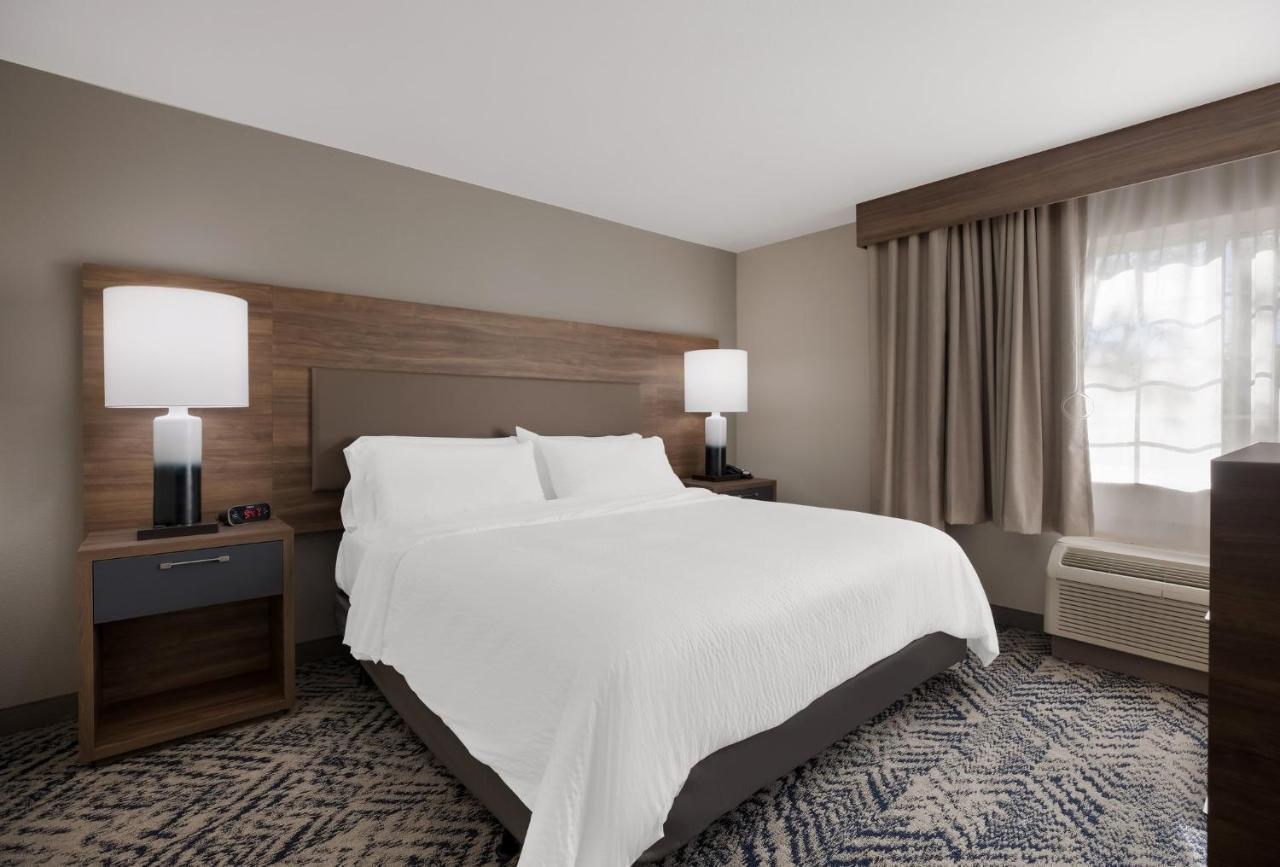 Candlewood Suites Lafayette - River Ranch By Ihg Экстерьер фото