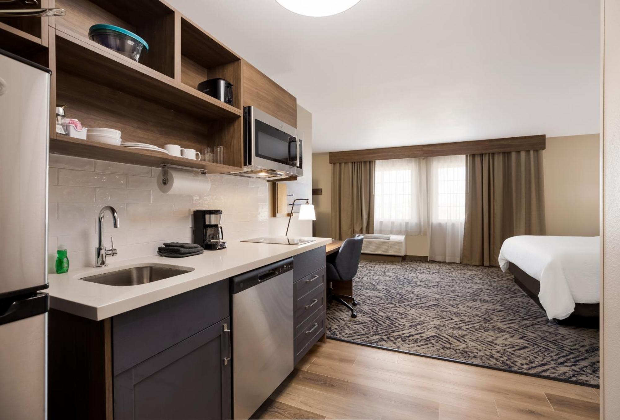 Candlewood Suites Lafayette - River Ranch By Ihg Экстерьер фото
