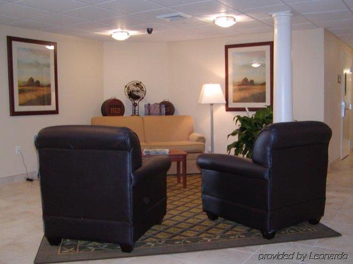 Candlewood Suites Lafayette - River Ranch By Ihg Интерьер фото