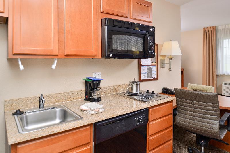 Candlewood Suites Lafayette - River Ranch By Ihg Экстерьер фото